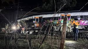 Accidente de tren en España: murió el maquinista y hay 37 heridos